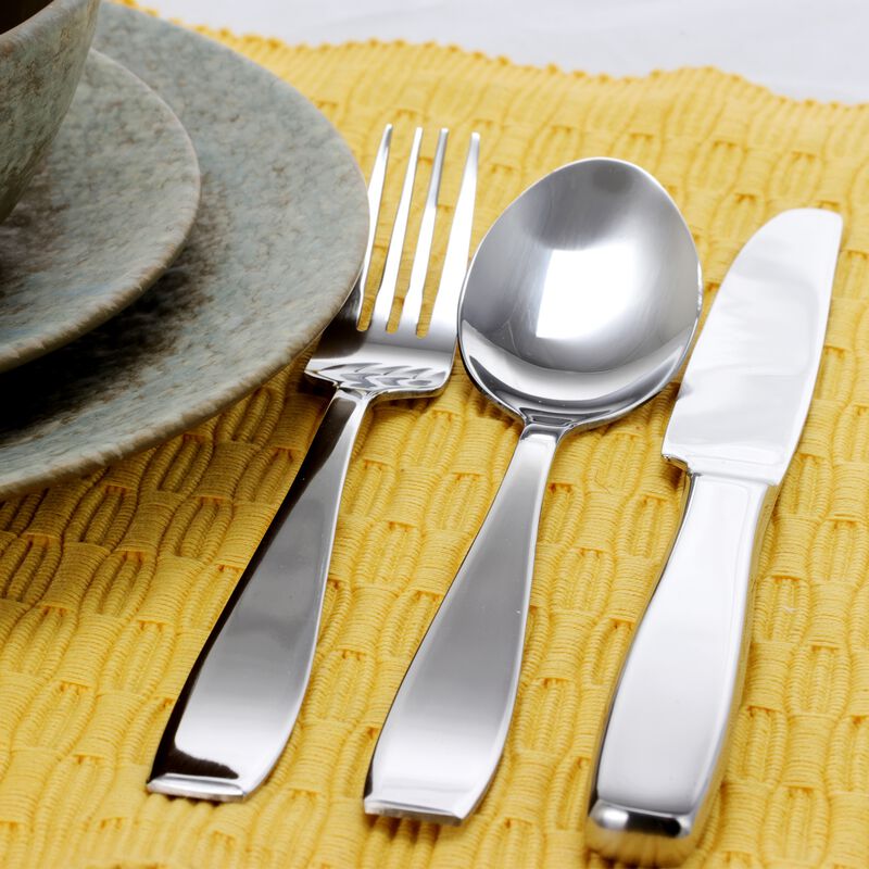 Gibson Castleford 20 Peice  Flatware Set