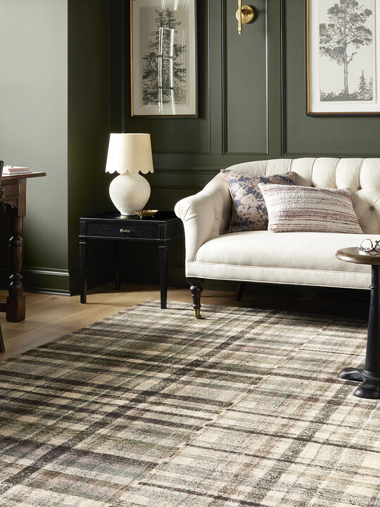 Humphrey HUM03 Forest/Multi 18" x 18" Sample Rug