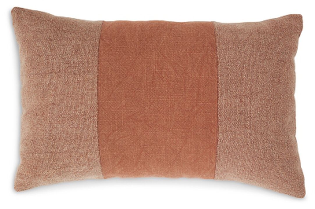 Dovinton Pillow, Spice