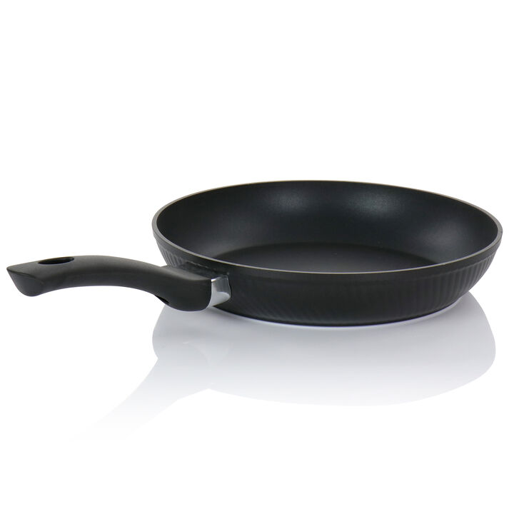 Oster Kono 11 Inch Aluminum Nonstick Frying Pan in Black
