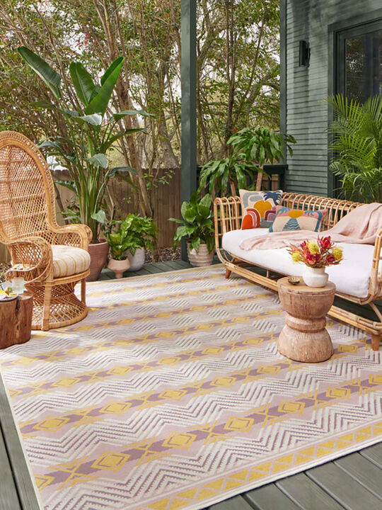 Ari ARI02 Gold/Lilac 18" x 18" Sample Rug