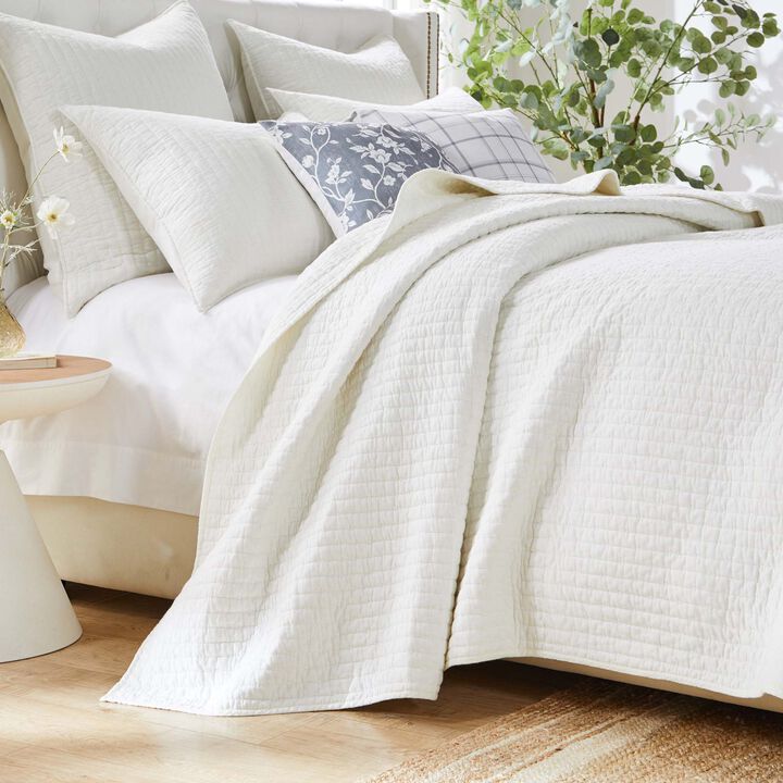 Greenland Home Fashions Monterrey Finely Stitched Quilt Set Classic Solid Color