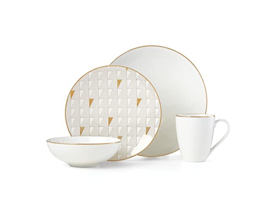 Lenox White Trianna 4-Piece Place Setting, 5.50 LB