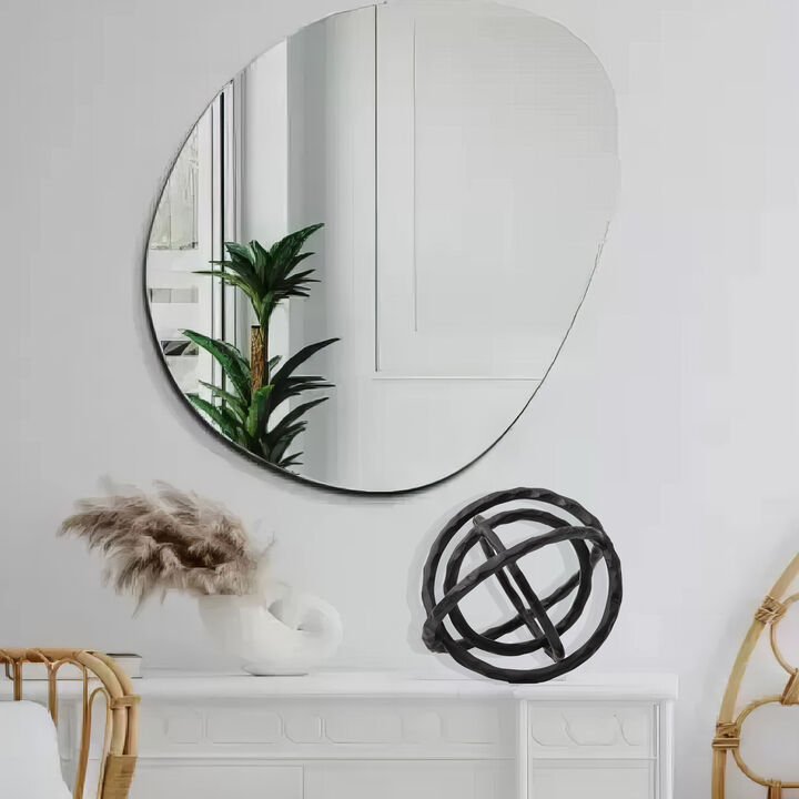 Lizy Sculpture Decor Set of 2 Interlocking Round Rings Black Cast Aluminium - Benzara