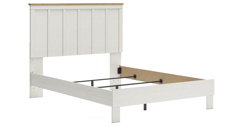 Linnocreek Queen Panel Bed