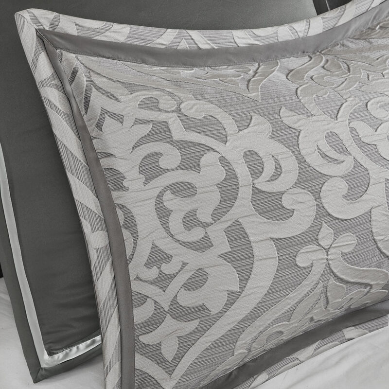 Gracie Mills Pineda Luxurious 8-Piece Jacquard Comforter Set