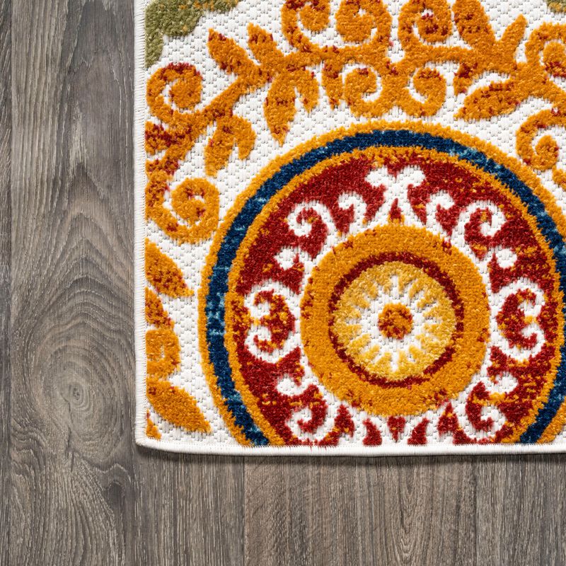 Circus Medallion High-Low Indoor/Outdoor Area Rug