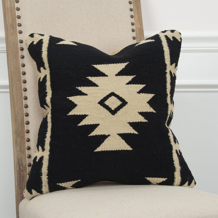 18" x 18" Poly Filled Pillow