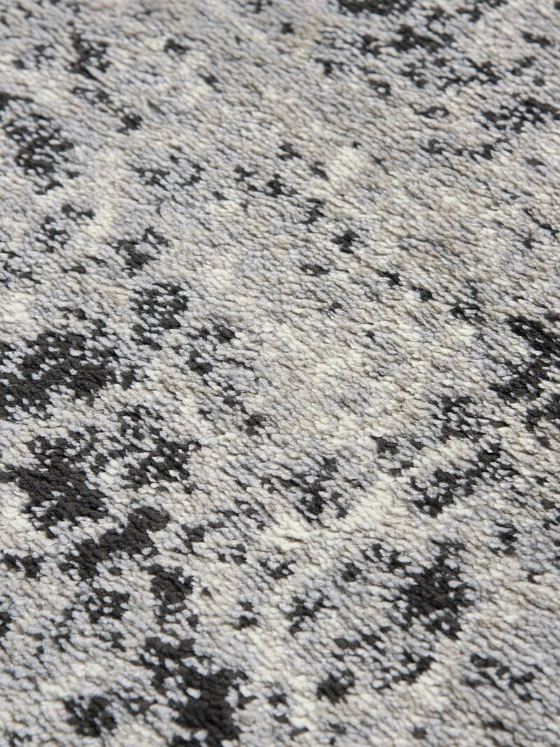 Encore EN7263 5'2" x 7'3" Rug
