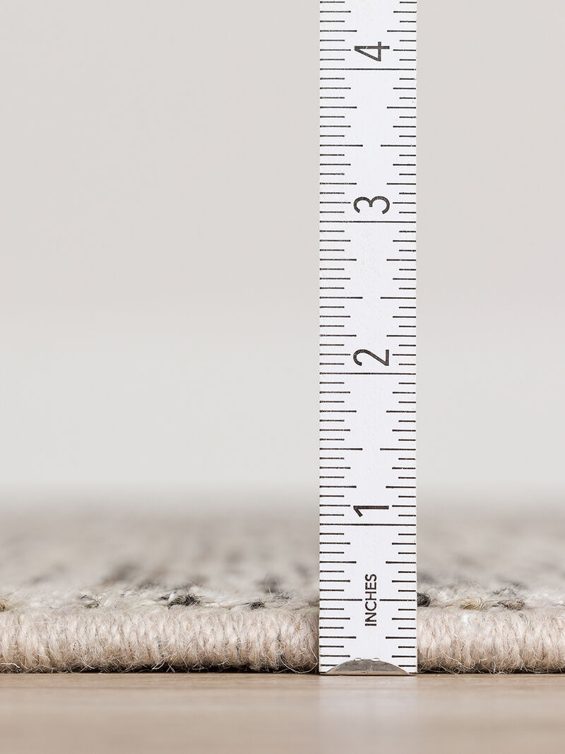 Arcata AC1 Ebony 3'6" x 5'6" Rug