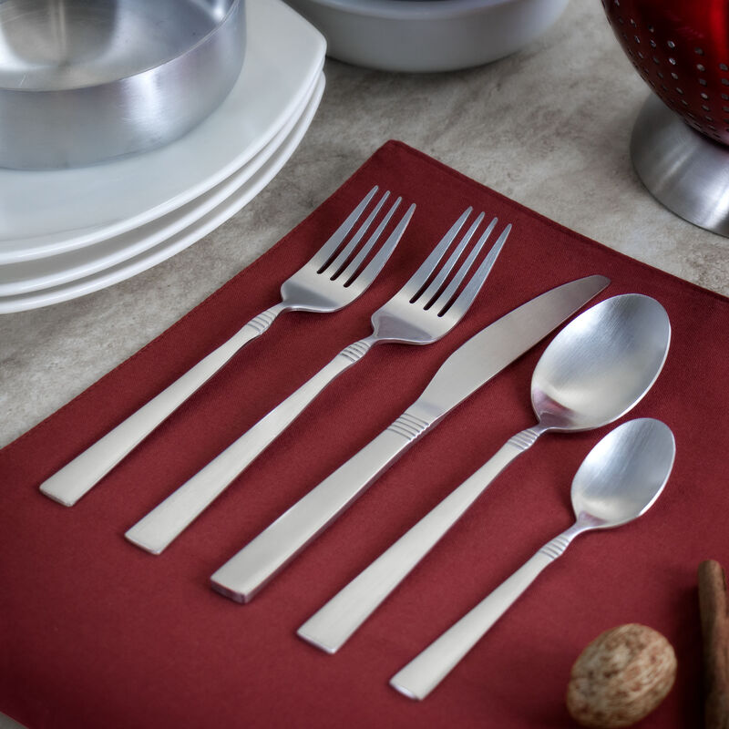 MegaChef Cravat 20 Piece Flatware Utensil Set, Stainless Steel Silverware Metal Service for 4 in Matte Silver