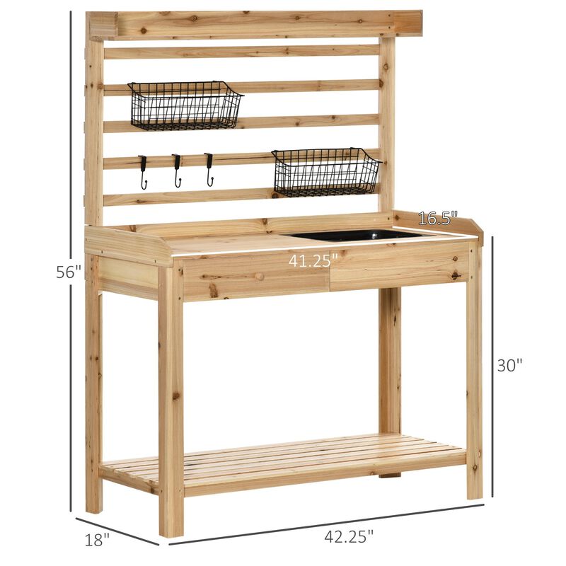 Natural Garden Helper: Potting Bench with Sink and Metal Screen