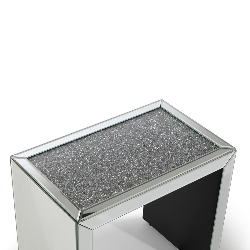 Decor 19.7 in. Silver Rectangle Glass Top Nesting End Table (3 Pieces)