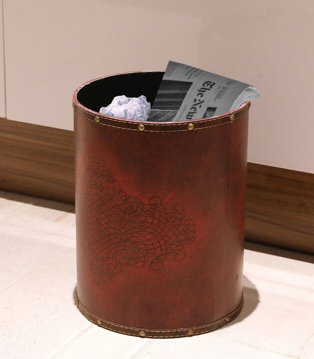 Vintiquewise Faux Leather Antique Design Waste Bin