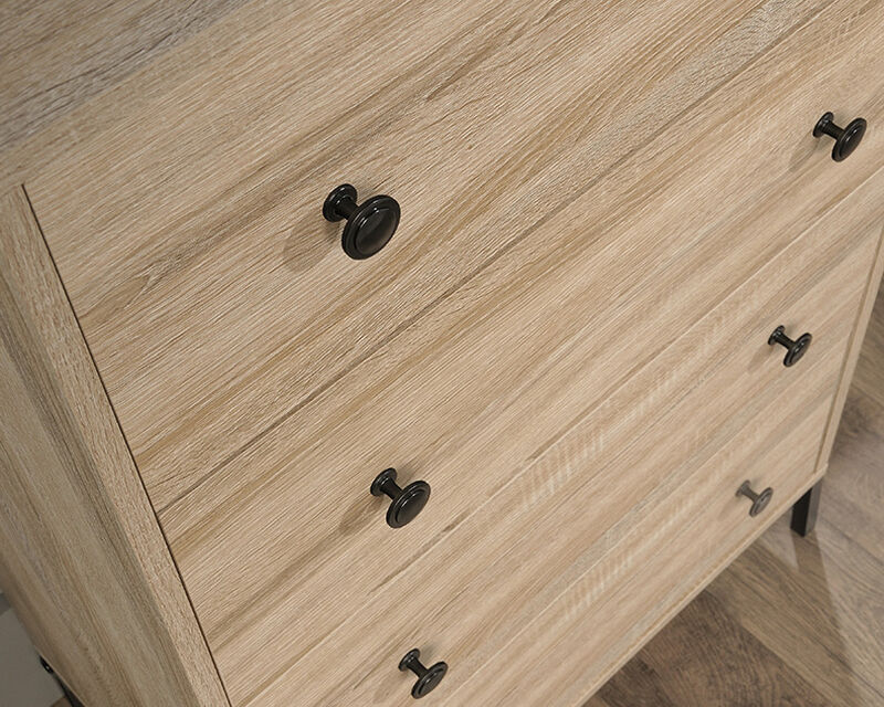 North Avenue Chest