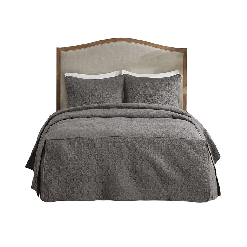 Gracie Mills Sandy 3 Piece Split Corner Classic Pleated Quilted Bedspread Set