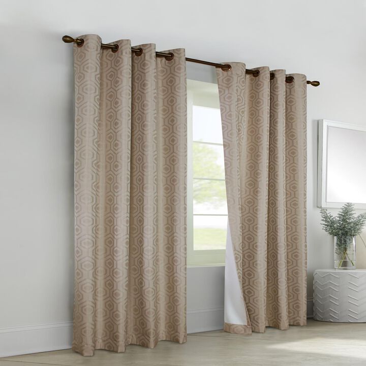 Commonwealth Thermaplus Highgate Blackout Insulated Grommet Top Panel - 50"x84" - Beige