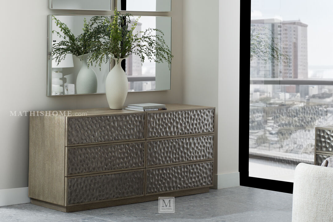 Interiors Hansby Dresser