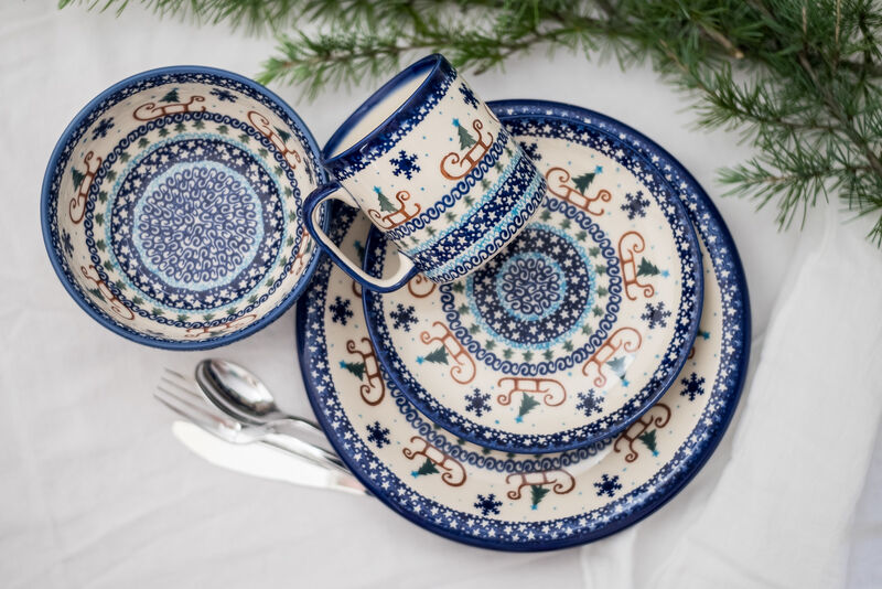 Blue Rose Polish Pottery Noel Nights 16 Piece Dinner Set