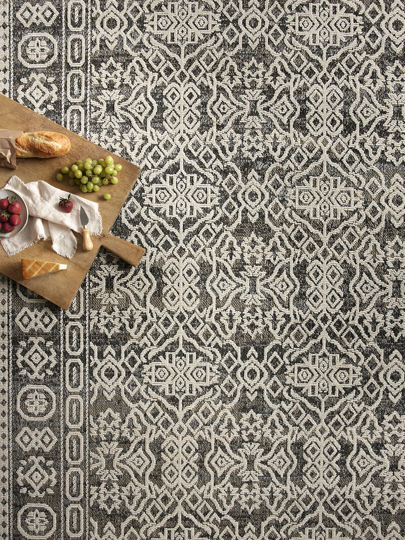 Rainier RAI02 Collection by Loloi II