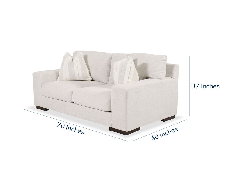 Maggie Loveseat