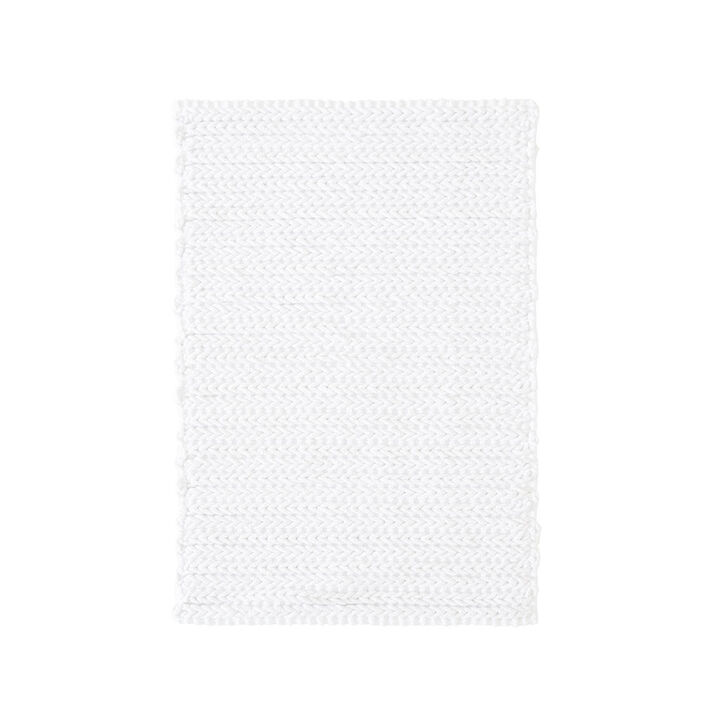 Gracie Mills Minnie Solid Cotton Chenille Chain Stitch Rug - 17x24"