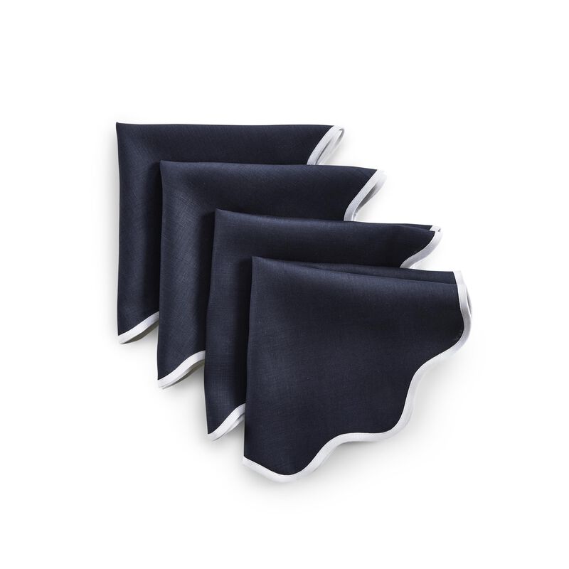 Solino Home 100% Pure Linen Cloth Napkins  20 Inch Round Set of 4 | Giselle Scallop Edge Dinner Napkins