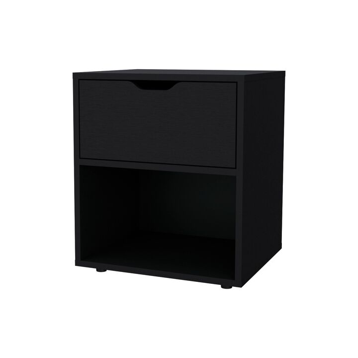 Elliott Nightstand