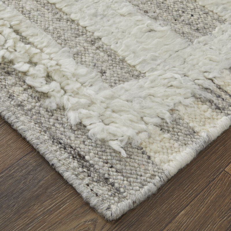 Ashby 8909F Gray/Ivory 9'6" x 13'6" Rug