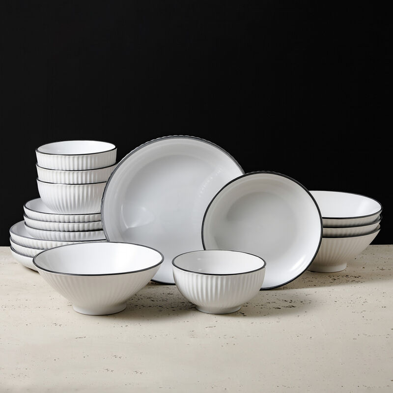 Christian Siriano Lustra Stoneware 16 Piece Dinnerware Set