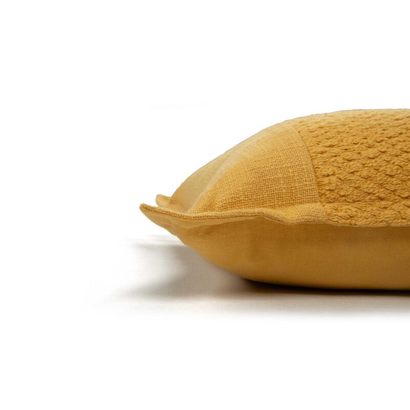T22436 Pillow