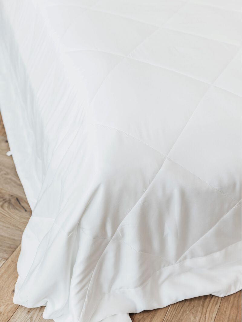 Silk Extra Weight Comforter