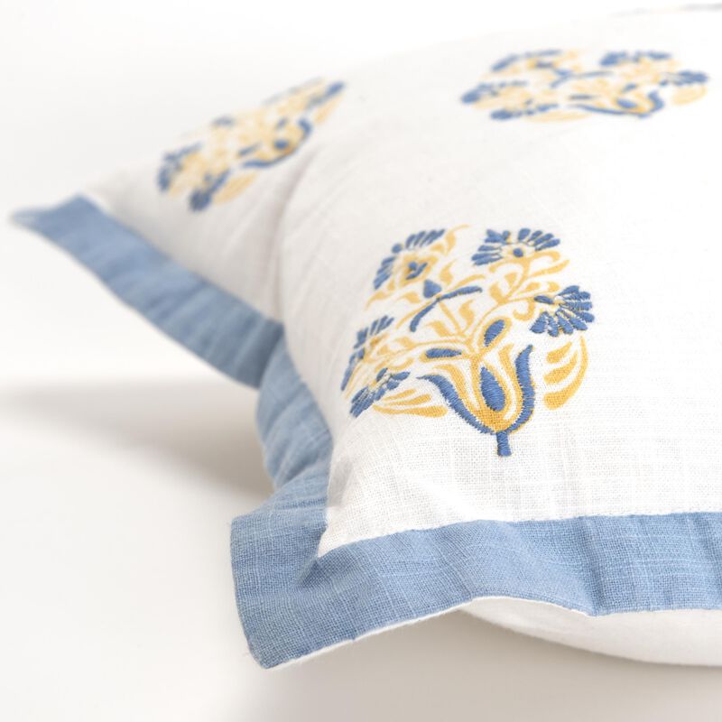 T19720 Pillow