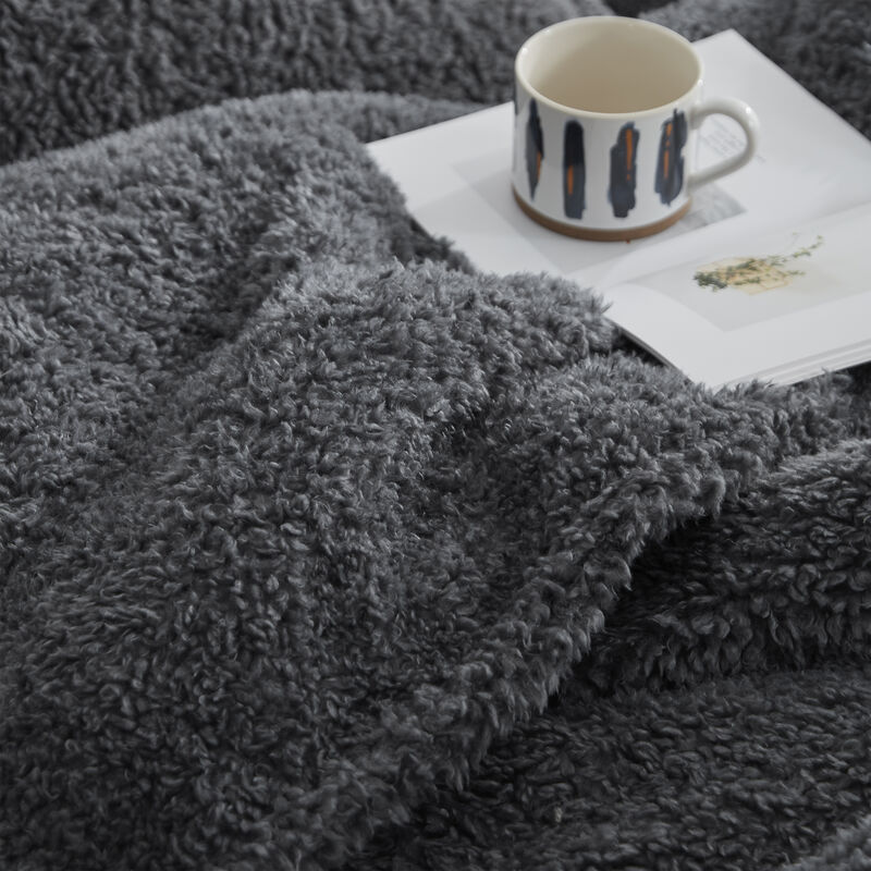 Pumi - Coma Inducer� Oversized Comforter Set