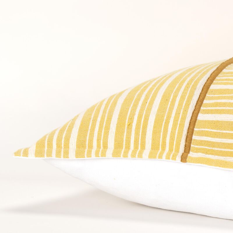 T20010 Pillow