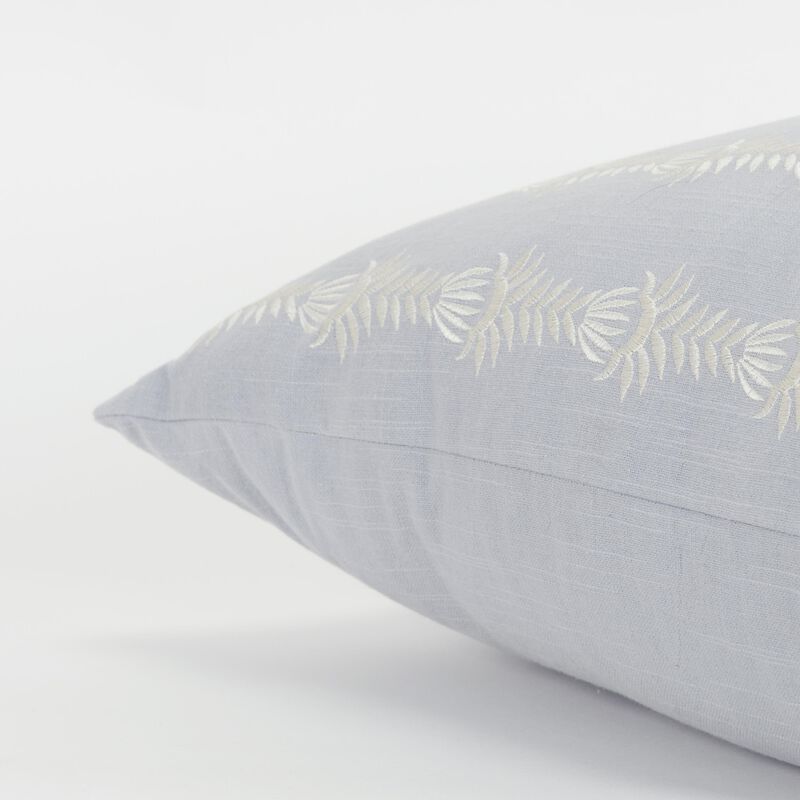 T19816 Pillow
