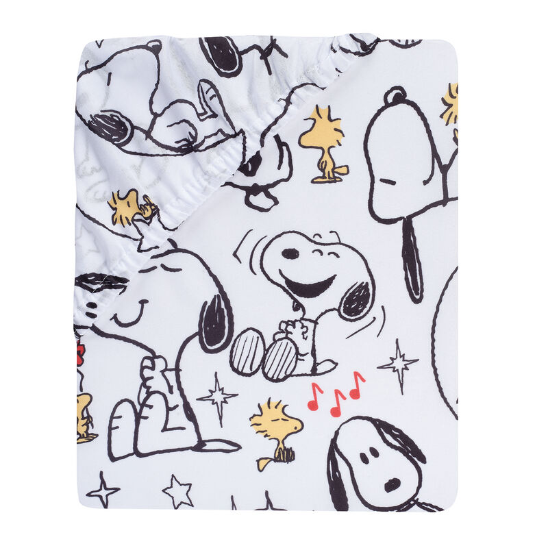 Bedtime Originals Snoopy Love Infant Baby/Toddler Fitted Crib Sheet