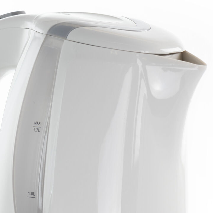 MegaChef 1.7Lt. Plastic Electric Tea Kettle- White