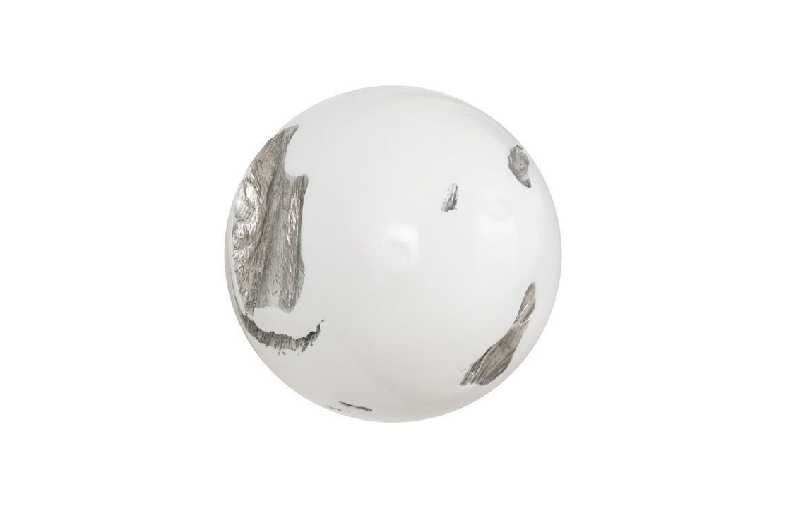 Cast Root Wall Ball Small