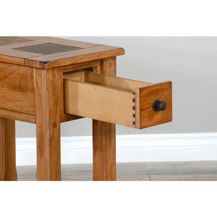 Sunny Designs Sedona 15 Transitional Wood Chair Side Table in Rustic Oak