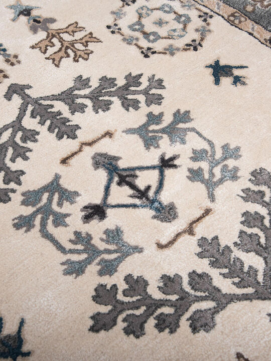Sapphire SAH550 Ivory/Gray 7'9" x 9'9" Rug