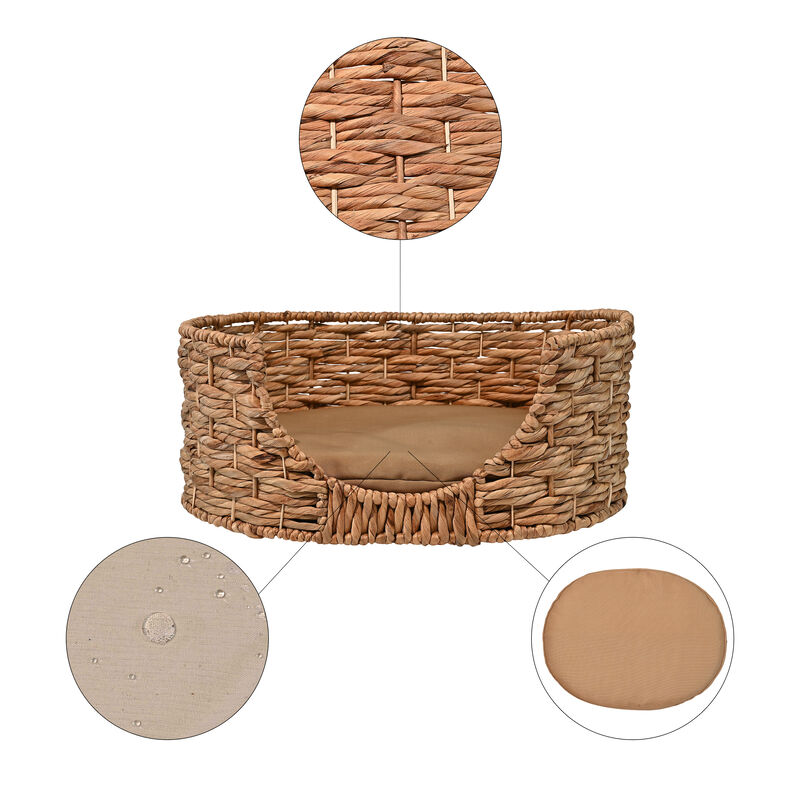 Perri Classic Farmhouse Handwoven Hyacinth Oval Pet Bed with Machine-Washable Cushion