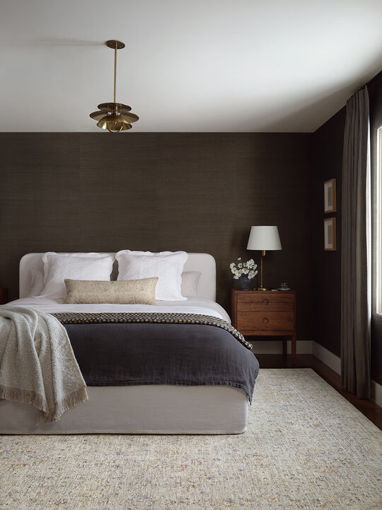 Honora Bone/Multi 2'0" x 3'4" Accent Rug by Amber Lewis x Loloi