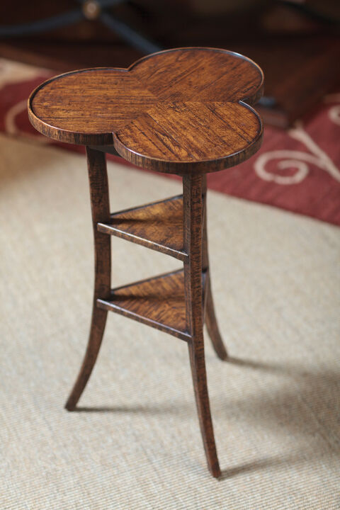 Medium Driftwood Trefoil Side Table