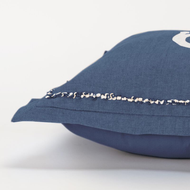 T20074 Pillow