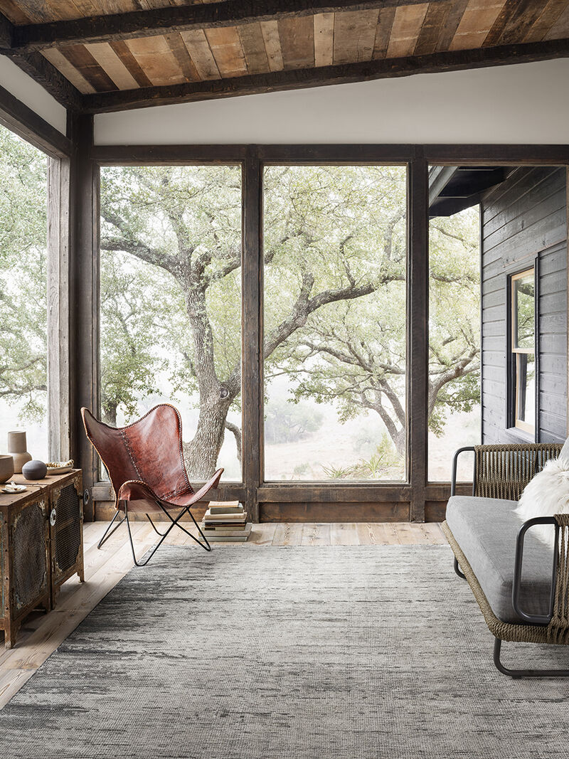 Amara AMM02 Silver/Dk. Grey 8' x 10' Rug