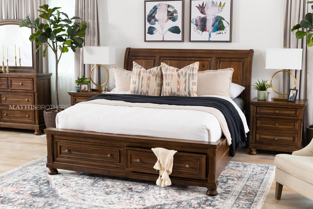 Flynnter Dresser