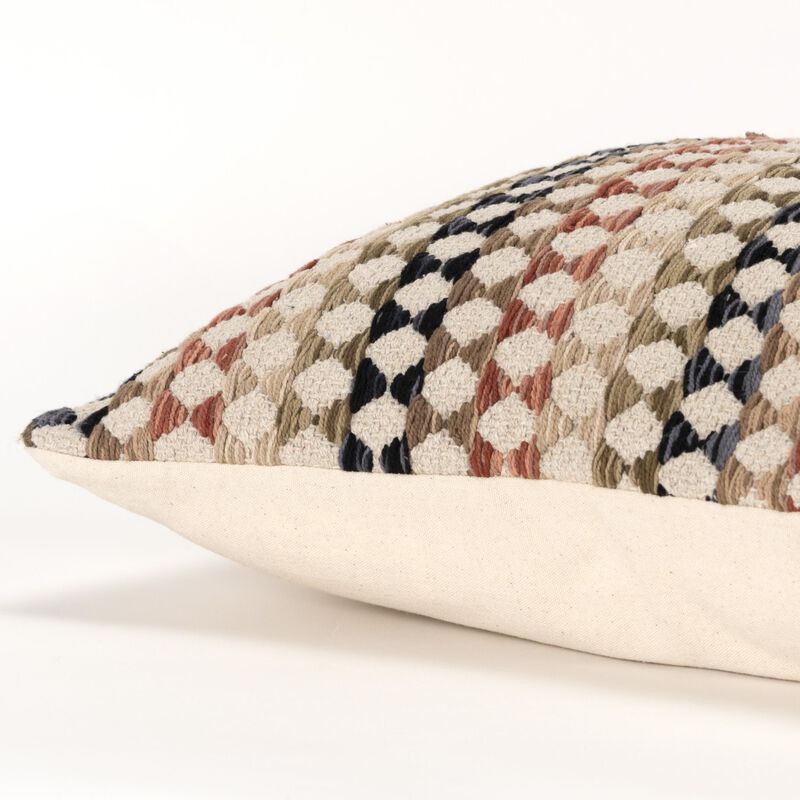 T19733 Pillow