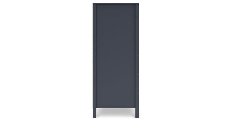 Simmenfort Chest of Drawers