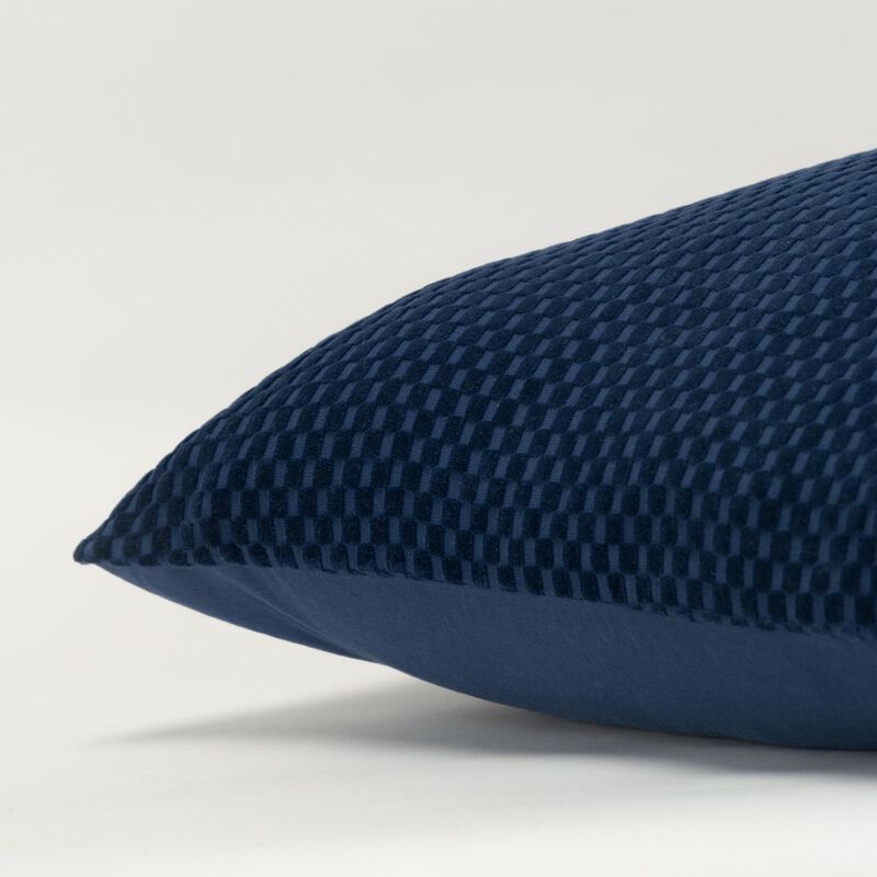 T21502 Pillow